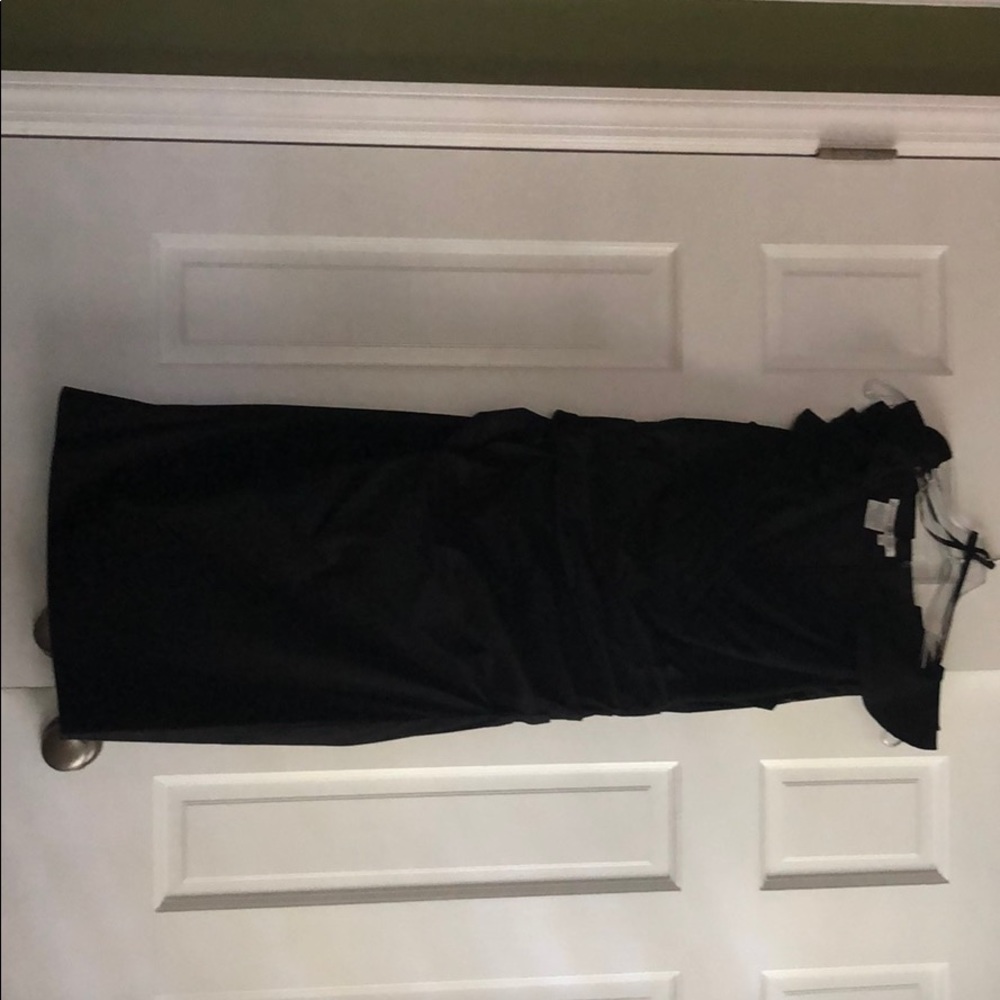 Stunning black dress!